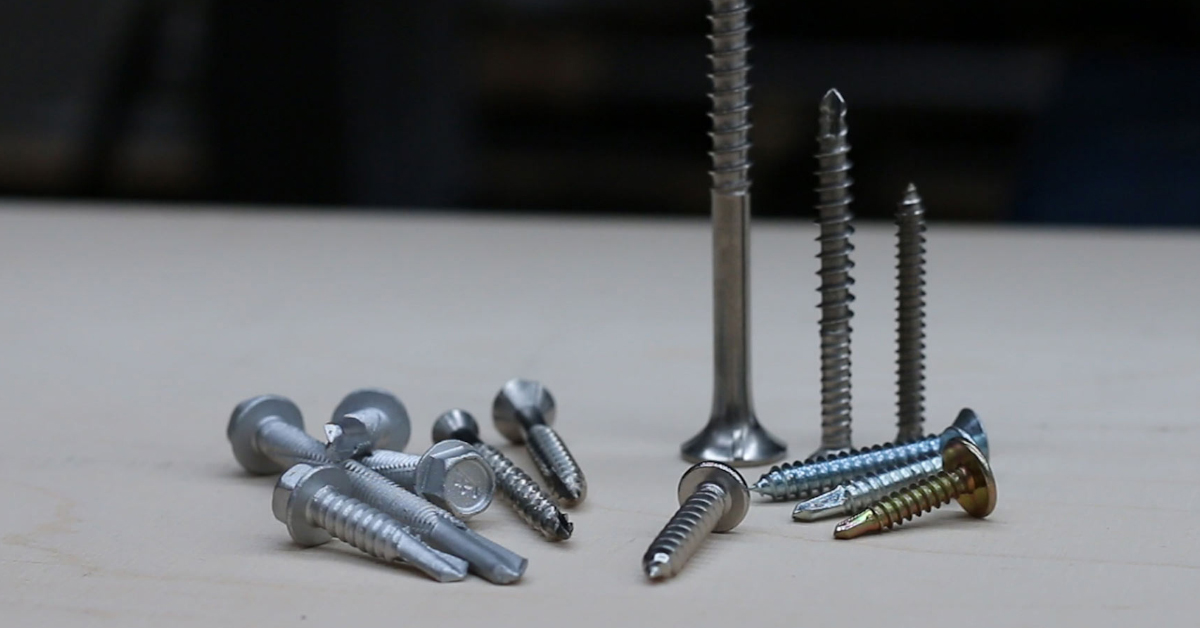 Self drilling deals metal screws